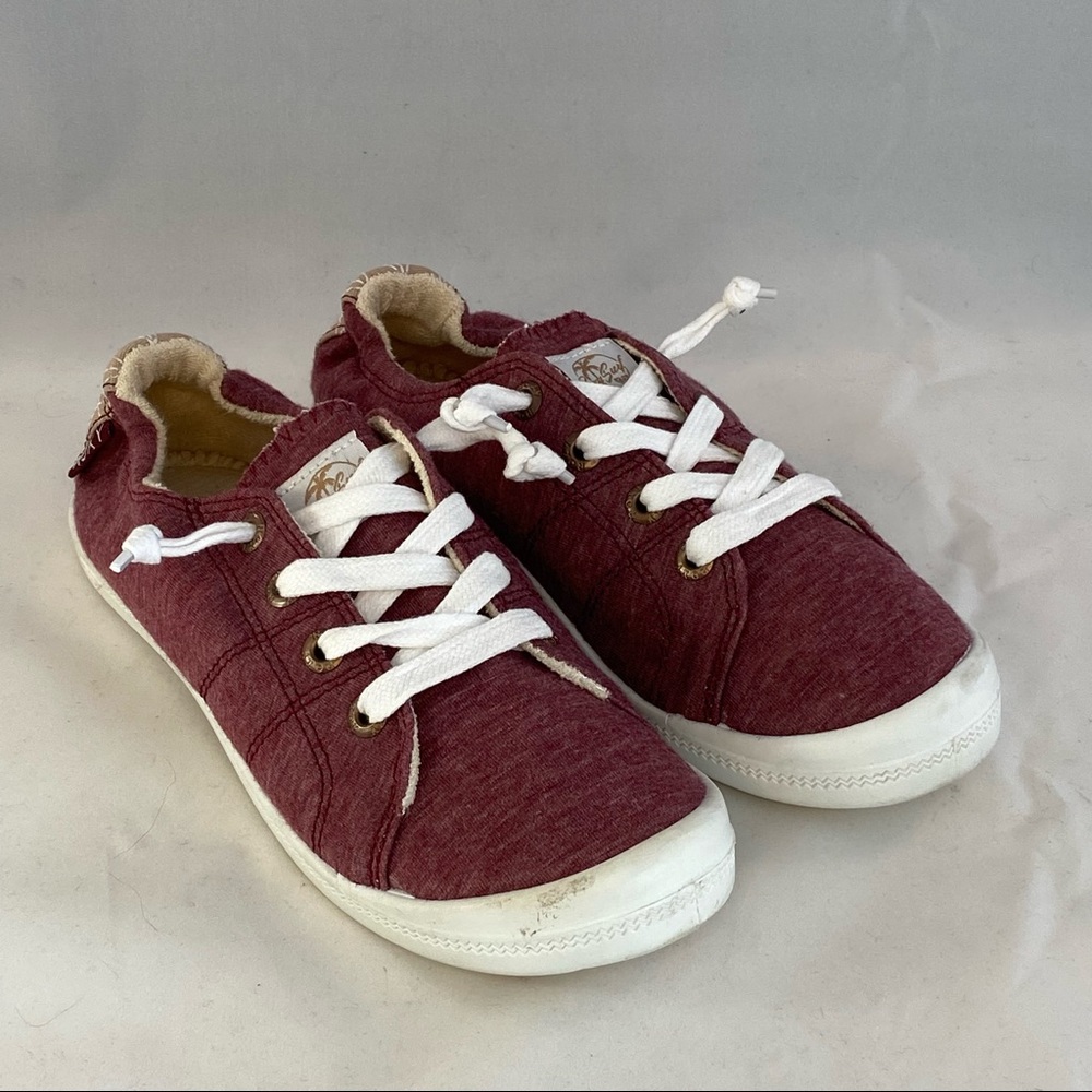 Roxy Surf Bayshore 3 Women’s Size 6 in Burgandy